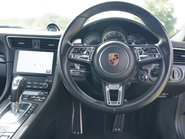 Porsche 911 TURBO S PDK 11