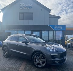 Porsche Macan 3.0 S PDK 4WD AUTO £12000 OF EXTRAS 1