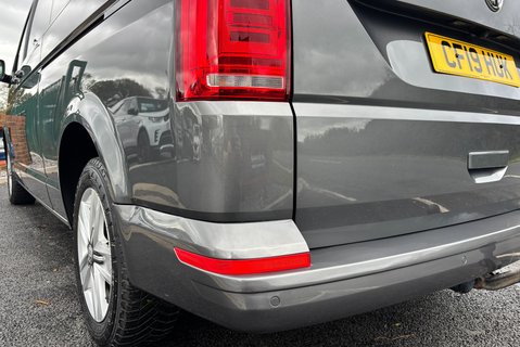 Volkswagen Transporter T32 204 ps Tdi Highline 4Motion DSG Panel Van - Factory Diff Lock 25