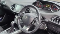 Peugeot 308 1.2 PureTech Allure Hatchback 5dr Petrol EAT Euro 6 (s/s) (130 ps) 51
