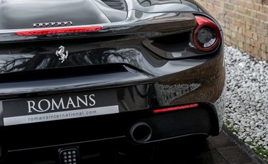 Ferrari 488 Spider 23