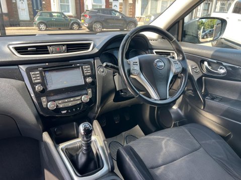 Nissan Qashqai 1.2 DIG-T n-tec 2WD Euro 6 (s/s) 5dr 21