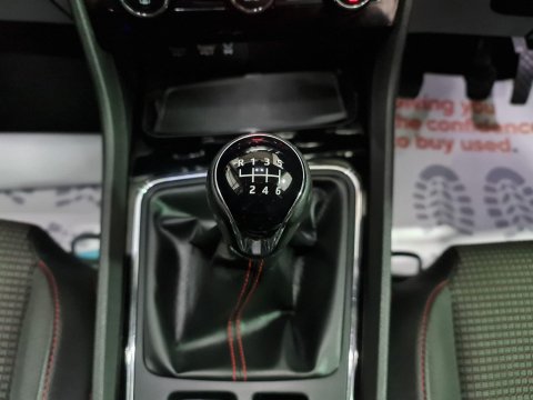 SEAT Leon 1.5 TSI EVO FR ST Euro 6 (s/s) 5dr 21