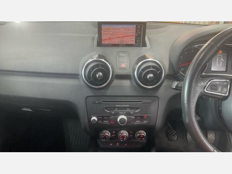 Audi A1 1.4 TFSI S line Sportback Euro 5 (s/s) 5dr 10