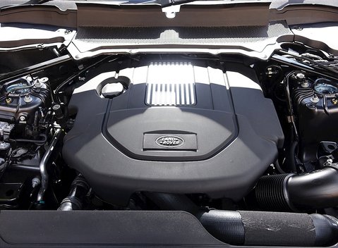 Land Rover Discovery SDV6 HSE Luxury 19