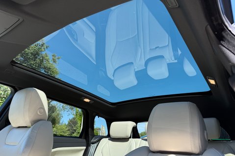 Land Rover Range Rover Evoque SI4 HSE DYNAMIC 3