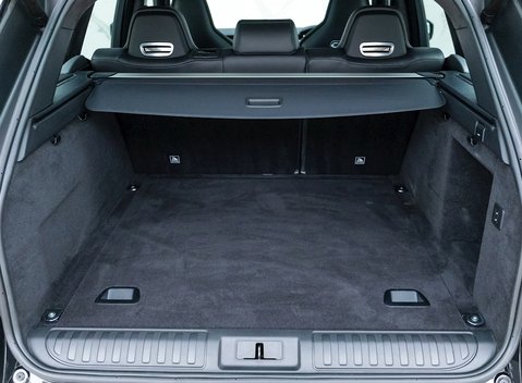 Land Rover Range Rover Sport 5.0 SVR Carbon Edition 38