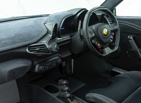 Ferrari 458 Speciale 14