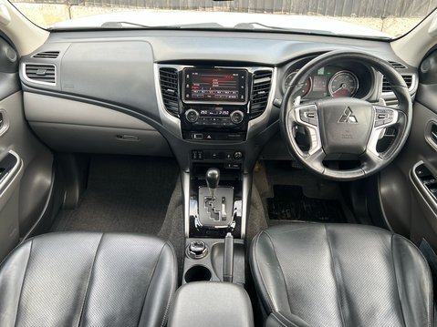 Mitsubishi L200 DI-D CHALLENGER DCB 10