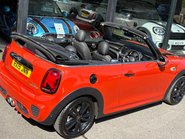 Mini Convertible Cooper S 2.0 Petrol Manual Sport Navigation Comfort Plus - SOLARIS ORANGE 12