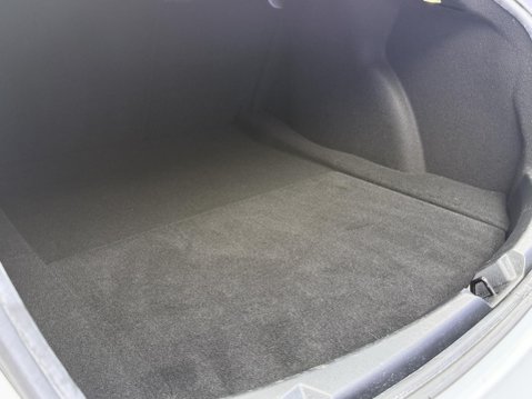 Tesla Model 3 Saloon 4dr Electric Auto RWD (241 bhp) 21