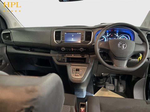 Vauxhall Vivaro Life 50kWh Combi MPV 5dr Electric Auto LWB (9 Seat, 7.4kW Charger) (136 ps) Allo 19
