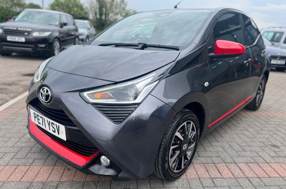 Toyota Aygo 1.0 VVT-I X-TREND TSS 5 DOOR 11