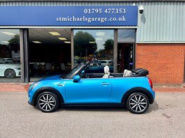 Mini Convertible 1.5 Cooper Exclusive Auto 2dr 14