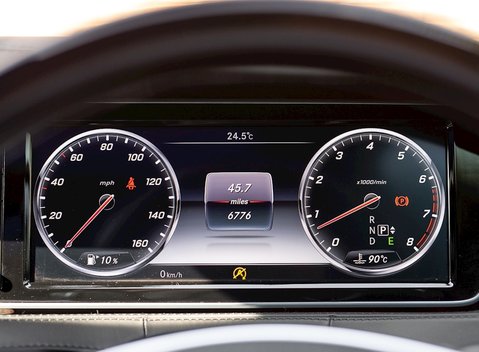 Mercedes-Benz M Class S600 26