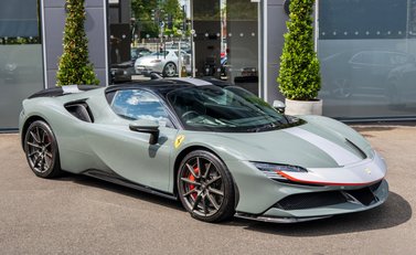 Ferrari SF90 Stradale ASSETTO FIORANO 2