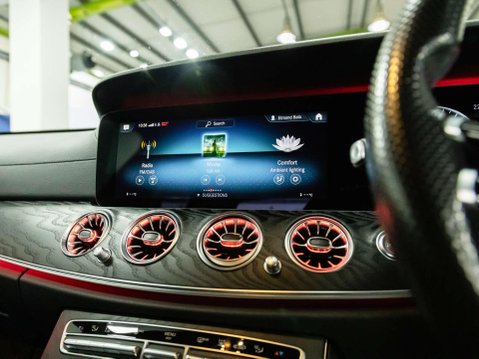 Mercedes-Benz E Class 2.0 E300de 13.5kWh AMG Line Saloon 4dr Diesel Plug-in Hybrid G-Tronic+ Euro 46