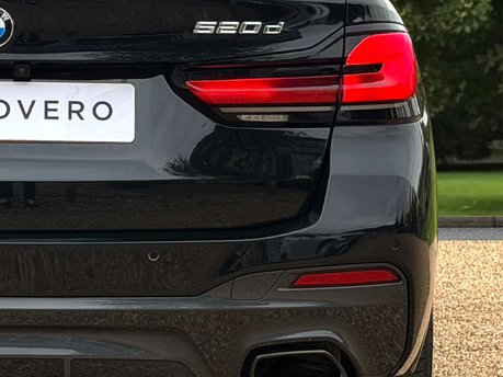 BMW 5 Series 520D M SPORT TOURING MHEV 24