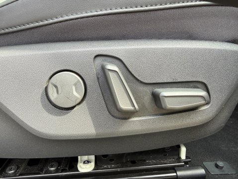 Kia Niro 64.8kWh 3 SUV 5dr Electric Auto (201 bhp) 31