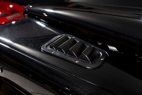 Land Rover Defender 90 TD XS STATION WAGON. TWISTED EDITION. TWISTED UPGRADES. HEATED SEATS. 43