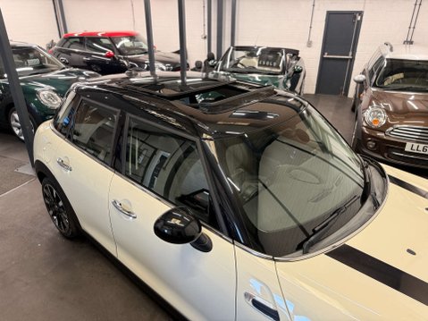 Mini Hatch 1.5 Cooper Auto 5dr 14
