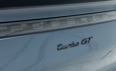 Porsche Cayenne Turbo GT 35