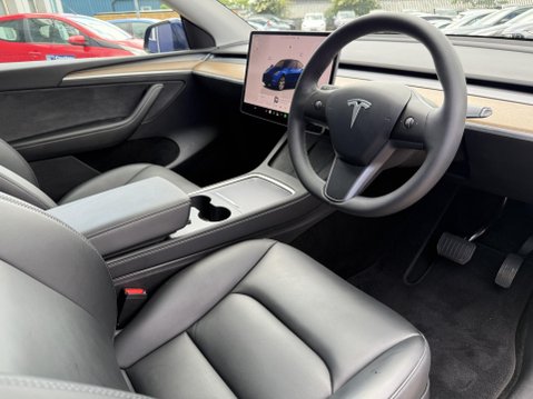Tesla Model Y SUV 5dr Electric Auto RWD (346 ps) 3