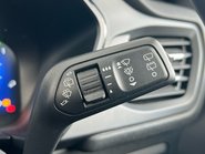 Ford Kuga ST-LINE X EDITION 33