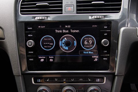 Volkswagen Golf MATCH EDITION TSI EVO 29