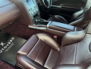 Aston Martin Vanquish S V12 51