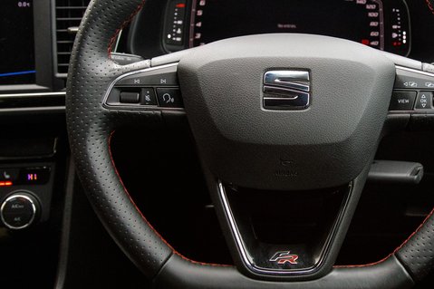 SEAT Leon TSI EVO FR BLACK EDITION 18