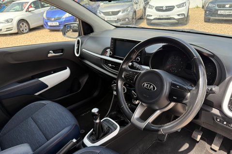 Kia Picanto WAVE. 6 MAIN DEALER SERVICES.. ONLY ONE OWNER.. REVERSING CAMERA.. A/C 5