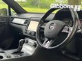 Volkswagen Touareg 3.0 Touareg V6 R-Line TDI BlueMotion Technology Auto 4WD 5dr 17