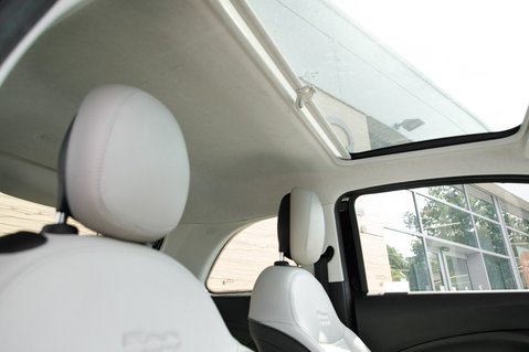 Fiat 500e LA PRIMA 36