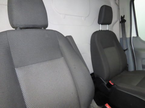 Ford Transit 2.0 350 EcoBlue FWD L2 H3 Euro 6 5dr 9