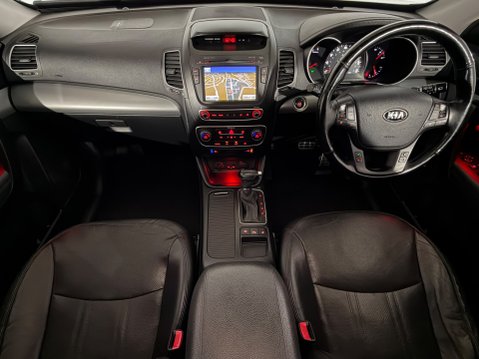 Kia Sorento CRDI KX-4 12
