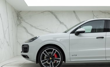 Porsche Cayenne GTS Coupe 27