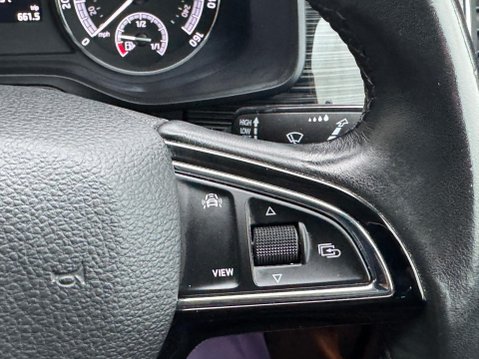 Skoda Kodiaq 2.0 TDI SE L DSG 4WD Euro 6 (s/s) 5dr (5 Seat) 38