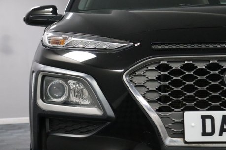 Hyundai KONA PREMIUM 25