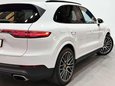 Porsche Cayenne 3.0 V6 E-Hybrid 14kWh SUV 5dr Petrol Plug-in Hybrid TiptronicS 4WD Euro 6 ( 22