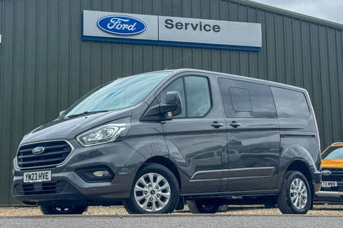 Ford Transit Custom Crew Cab AUTO SWB L1H1 Low Roof Limited 300 Air Con Alloys EURO 6