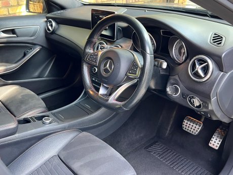 Mercedes-Benz GLA 2.1 GLA220d AMG Line 7G-DCT 4MATIC Euro 6 (s/s) 5dr 19