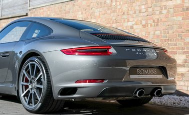 Porsche 911 (991.2) Carrera S 23