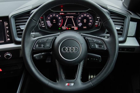 Audi A1 SPORTBACK TFSI S LINE 21