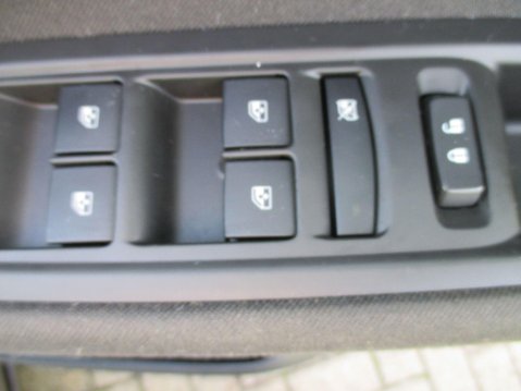 Vauxhall Mokka 1.7 CDTi Exclusiv 4WD Euro 5 (s/s) 5dr 44