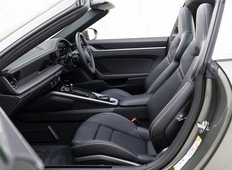 Porsche 911 Targa 4S (992) 16