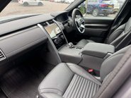 Land Rover Discovery 3.0 Discovery Dynamic HSE D MHEV Automatic 4WD 5dr 31