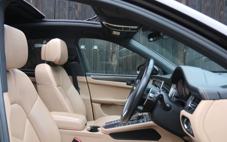 Porsche Macan S PDK - Pan Roof, Air Suspension, BOSE, Active Cruise 9