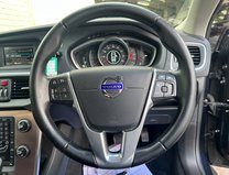 Volvo V40 2.0 D2 Lux Hatchback 5dr Diesel Auto Euro 6 (s/s) 21