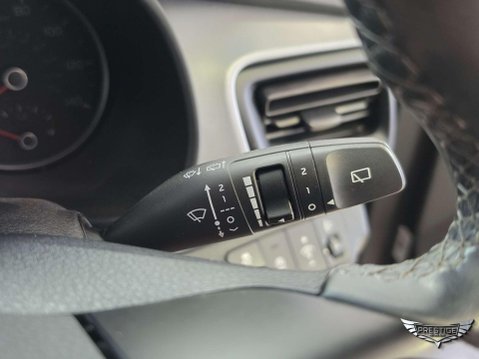 Kia Stonic 1.0 T-GDi 2 Euro 6 (s/s) 5dr 60